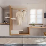 Konstantinos Lejlighedshotel 3*