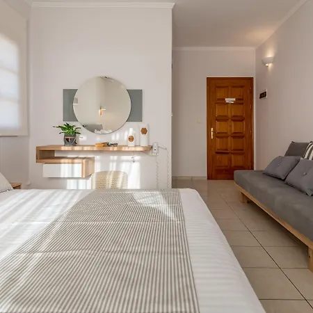 Konstantinos Hotel apartamentowy