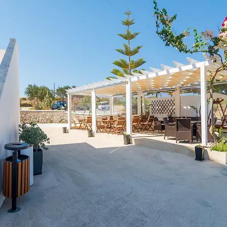 Konstantinos Apart-hotel 3*