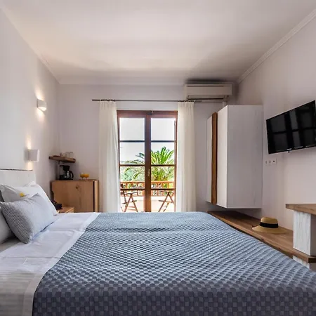 Apart-hotel Konstantinos 3*