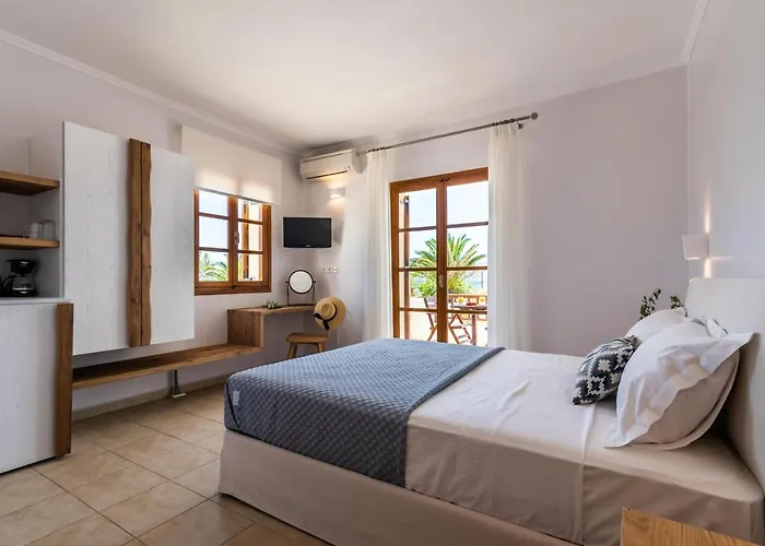 Aparthotel Konstantinos 3*