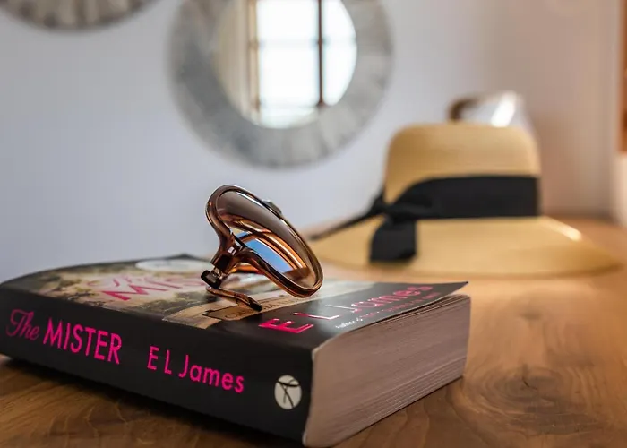 Konstantinos 3* 아다마스