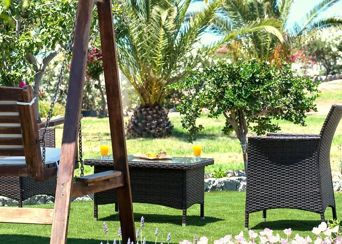 Aparthotel Konstantinos 3*