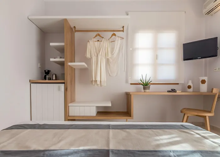 Konstantinos Aparthotel 3*