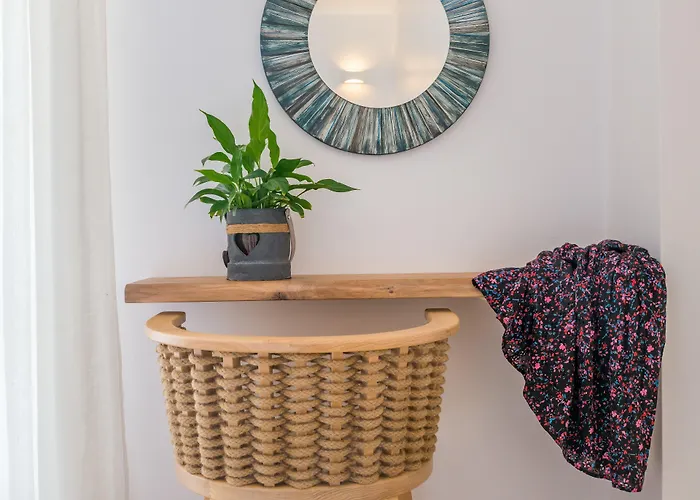 Konstantinos 3* 아다마스