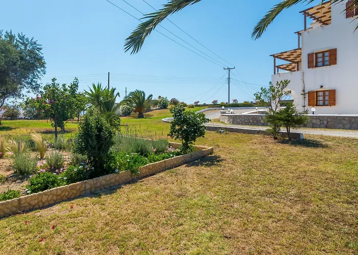 Aparthotel Konstantinos