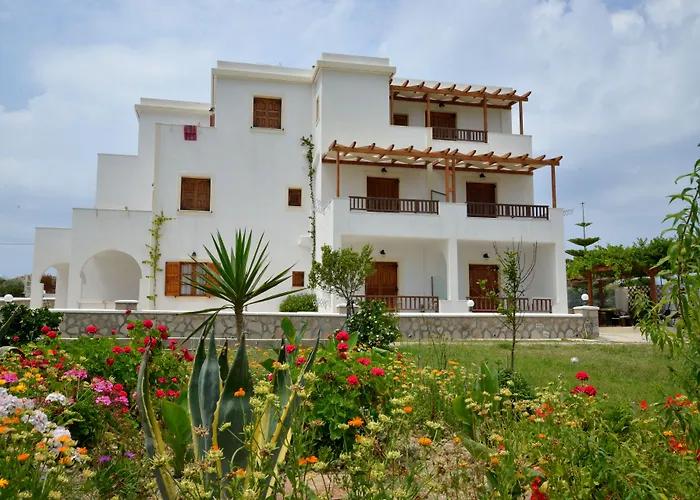 Konstantinos Adamantas (Milos)