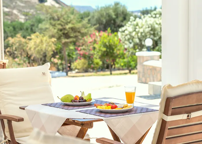 Konstantinos Aparthotel 3*